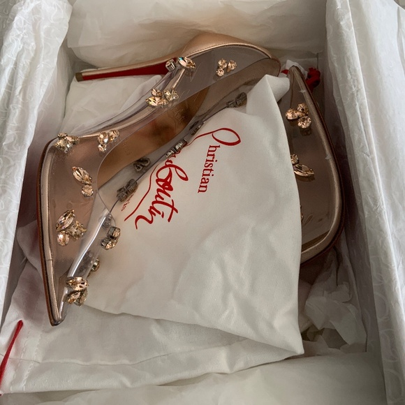 Christian Louboutin Pump - Picture 4 of 5